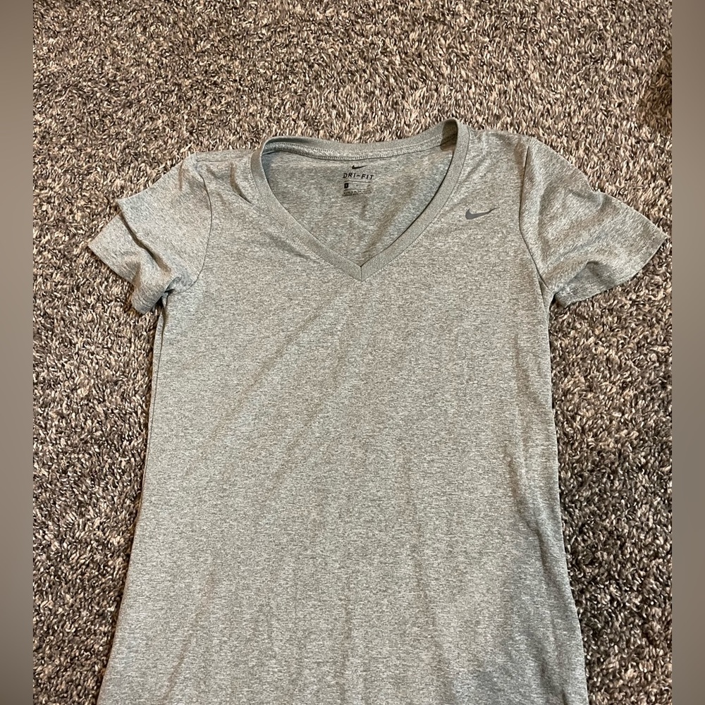 Nike dri-fit never worn